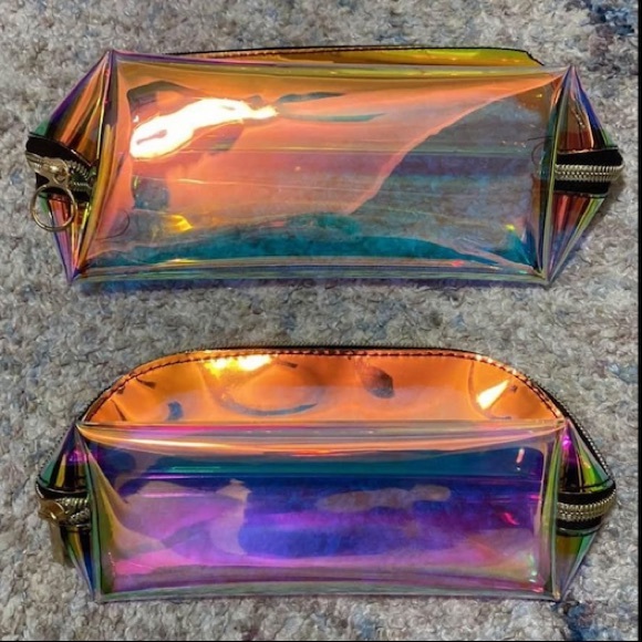 2 Iridescent Makeup / Pencil Bags - Picture 2 of 2